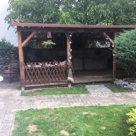 Restaurace-penzion U Pilota 3* Kněževes