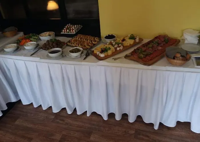 ريستوريس-بنزيون يو بيلوتا بيت ضيافة Kněževes